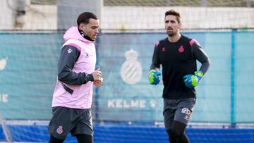 10/12/21  RCD ESPANYOL ENTRENAMIENTO 
 Raul de Tomas (11) RCD Espanyol