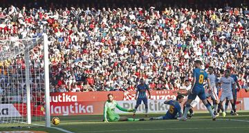 Gol 1-0 de Ben Yedder