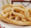 Los mejores bocatas de calamares de Madrid: desde 4€ y están en la Plaza Mayor