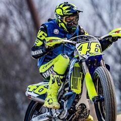 Rossi vuelve a la acción