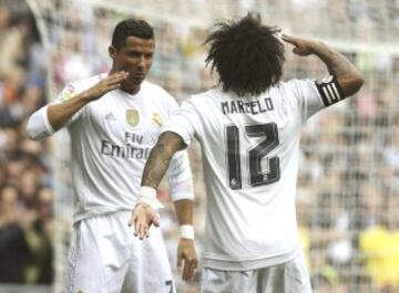 Celebraci¨®n de los portugueses tras el 2-0 del Real Madrid ante Las Palmas.
