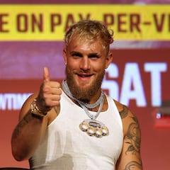 Jake Paul calls out former world champion