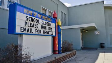 Muchos estados han optado por tomar la medida de cerrar colegios hasta el fin del ciclo escolar, y otros al menos durante la orden &#039;Stay at Home&#039;.