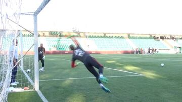 Lo ha dicho Thiago: "Trabajan como p... animales", atención al entreno de los porteros