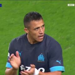 ¡Como el mejor ‘9′! Alexis volvió a anotar en la Champions League