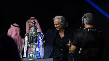 La pesadilla de Cristiano mantiene su proyecto en Arabia