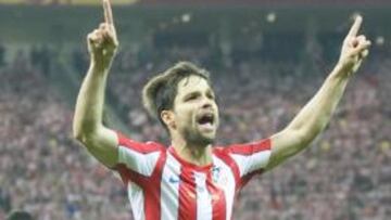 <b>ANHELO. </b>Diego celebra un gol con el Atlético.