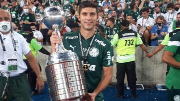 Benjamín Kuscevic logró el bicampeonato de Copa Libertadores en 2021, con Palmeiras (Brasil). Jugó dos partidos, ambos ante Universidad Católica, y no anotó goles.