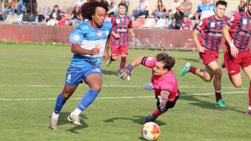 Navarro CF 2-2 Avilés Stadium CF