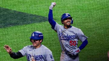Los Angeles Dodgers se quedaron con la victoria en el Juego 4 de la Serie de Campeonato. Crédito: EFE/EPA/SARAH YENESEL