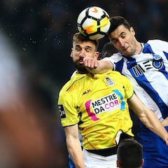 Marcano, otro 'caso Layún': Sevilla y Betis le pretenden