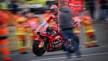 Marc Márquez celebra su podio con la Ducati durante el GP de Francia de MotoGP.