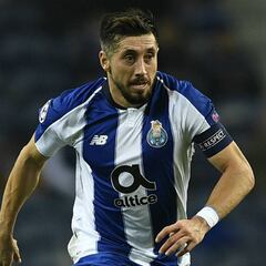 Héctor Herrera respetaría su contrato con el Porto