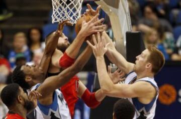 Toronto Raptors-Minnesota Timberwolves.