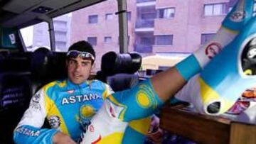 <b>PEREIRO, COMO EN CASA. </b>AS se ha colado en el autobús que el Astaná utiliza en esta Volta.