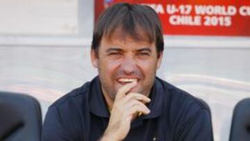 El entrenador de Colo Colo, José Luis Sierra