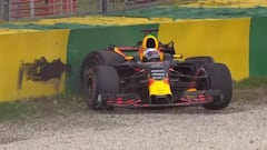 Daniel Ricciardo tras estrellarse contra las barreras en la clasificaci&oacute;n del GP de Australia.
