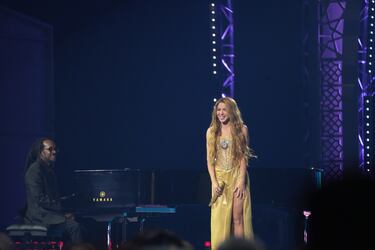 Las indirectas de Shakira a Piqu en los Latin Grammy: En el pasado no hay nada, solo se recuerda el futuro