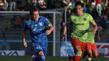 (L-R), Francisco Sebastian Cordova of Tigres and Carlos Salcedo of Juarez during the game FC Juarez vs Tigres UANL, corresponding Round 05 the Torneo Apertura 2022 of the Liga BBVA MX at Olimpico Benito Juarez Stadium, on July 26, 2022.
<br><br>
(I-D), Francisco Sebastian Cordova de Tigres y Carlos Salcedo de Juarez durante el partido FC Juarez vs Tigres UANL, correspondiente a la Jornada 05 del Torneo Apertura 2022 de la Liga BBVA MX en el Estadio Olimpico Benito Juarez, el 26 de julio de 2022.