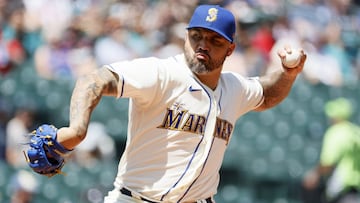 El pitcher de los Mariners fue el primer pelotero castigado por las medidas de las Mayores contra el uso de sustancias pegajosas.