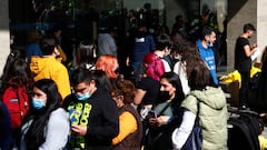 Santiago, 10 de agosto de 2022.
Cientos de personas se reunen para visitar la nueva tienda IKEA de la cadena de origen sueco en Chile, ubicada en el mall Open Kennedy  de Las Condes

Dragomir Yankovic/Aton Chile