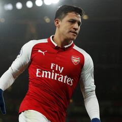 Histórico del United compara a Alexis con Cantona y Van Persie