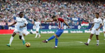 Carrasco marca el 1-0.