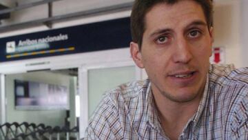 El exjugador internacional argentino Andrés Pelussi fue detenido este viernes en la céntrica provincia de Santa Fe en el marco de una investigación.