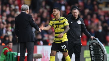 Juan Camilo 'Cucho' Hernández en un partido de Watford en la Premier League.