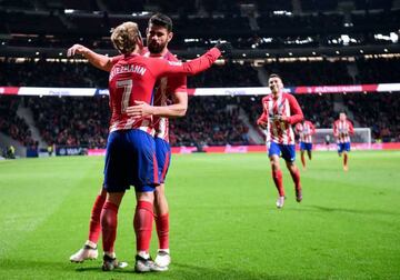 Atletico Madrid's frontline of Antoine Griezmann and Diego Costa will be relishing their Camp Nou chance.