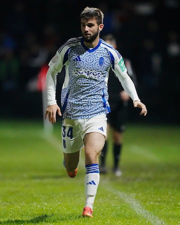 Lucas Pérez, defensa del Granada en su debut contra el Cortes.