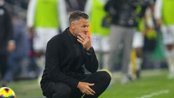 Monterrey's Argentine coach Martin Demichelis gestures during the Liga MX Clausura football match between Monterrey and Pachuca at the BBVA stadium in Guadalupe, Nuevo Leon state, M�xico, on January 25, 2025. (Photo by Julio Cesar AGUILAR / AFP)