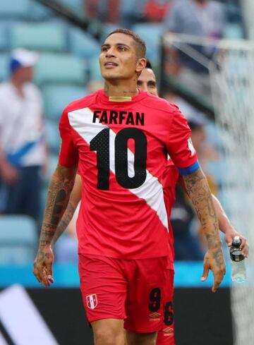 Paolo Guerrero, Perú.