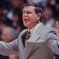 Who was Denny Crum the legendary Louisville coach who passed away at 86?