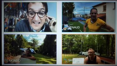 Pértigas en el jardín