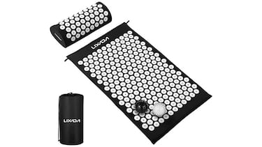 Tenemos una esterilla de acupresin con almohada para eliminar la tensin diaria