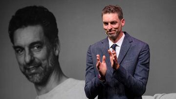 Spanish player Pau Gasol Saez attends a press conference to announce his retirement, at the Gran Teatre del Liceu in Barcelona, on October 5, 2021. (Photo by LLUIS GENE / AFP)