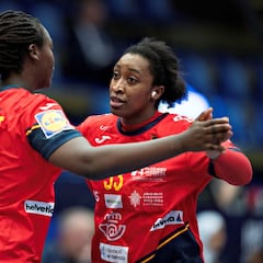 El tándem español Gassama-Tchaptchet, demoledor en ataque