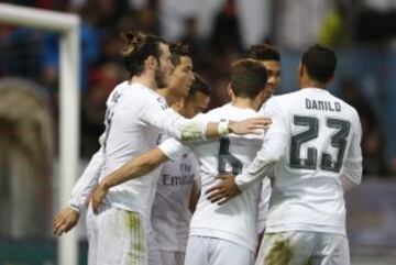 Los jugadores celebran el 0-2 de Cristiano Ronaldo. 