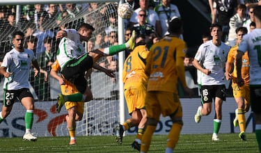 El Albacete devuelve al Racing a la Tierra