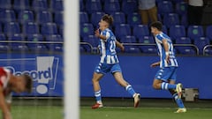 La afici&oacute;n del Depor, con Touri&ntilde;&aacute;n a la cabeza, camino de patrocinar a Noel y Trilli.