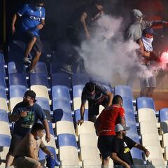 Colo Colo y Católica reciben castigo por incidentes en la Supercopa