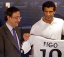 La misteriosa cara de Figo en su presentación con el Madrid