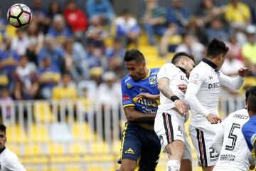 Las imágenes del agónico triunfo de Colo Colo sobre Everton