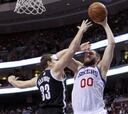 Hawes hace que los Sixers rompan su racha perdedora