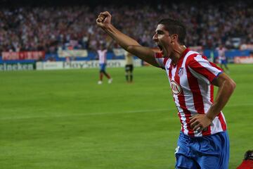 Temporada memorable en el Calderón. El equipo colchonero vuelve a la máxima competición, la Champions, tras doce años. Aguirre pasa a la historia al empezar su tercera temporada y se unió a Luis Aragonés y Radomir Antic como los únicos con ese recorrido en los últimos 40 años. García empezaba a conquistar el corazón de los atléticos por su pundonor.