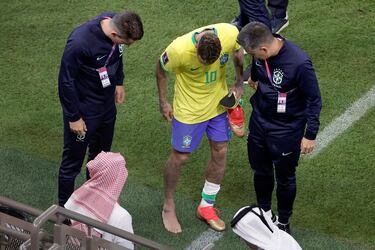 Brazil confirmed starting lineup for game 3 of group G vs Cameroon