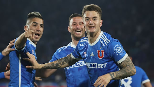 Un héroe inesperado le da el liderato a la U en un final drámatico