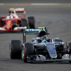 Rosberg avisa: "No hemos visto al verdadero Ferrari todavía"