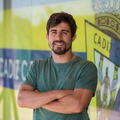 Cierre de mercado vertiginoso.
Llegan Bobby Adekanye, Jairo Izquierdo y Alcalá